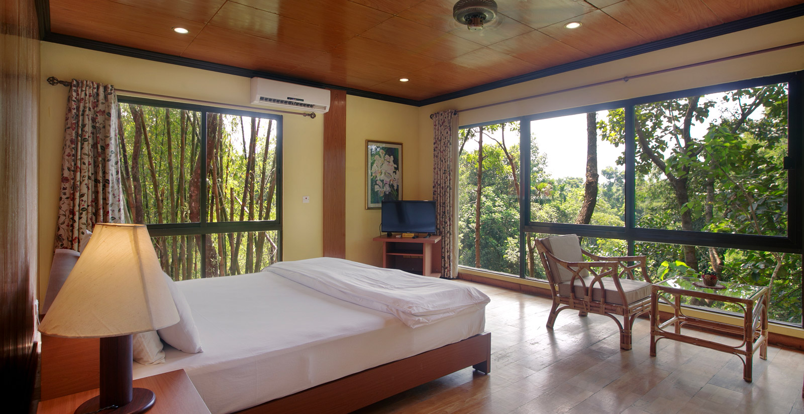 Panorama Room