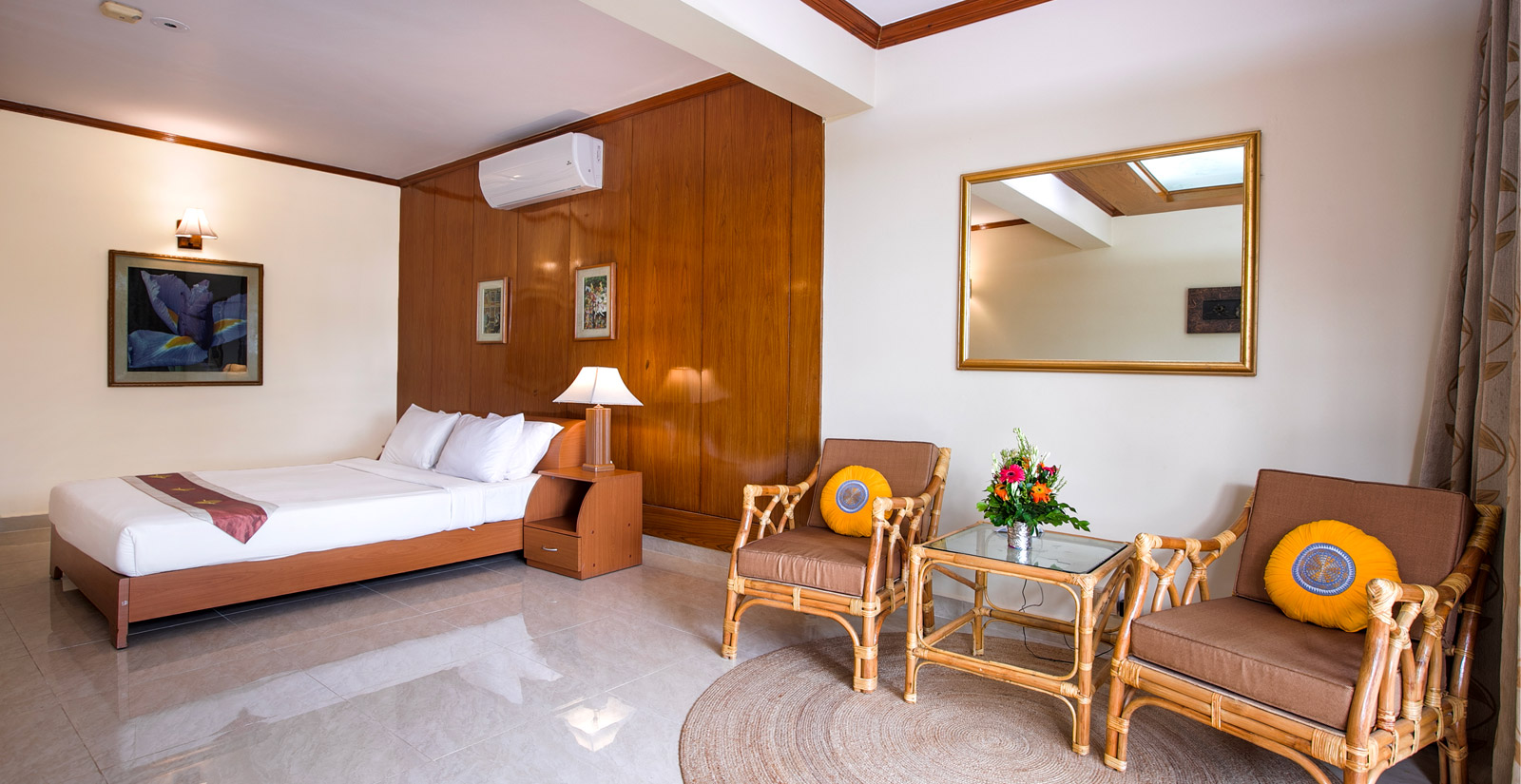 Executive Room